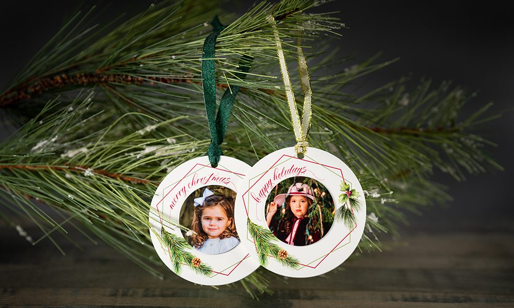 2021-November-HolidayGarlandOrnament